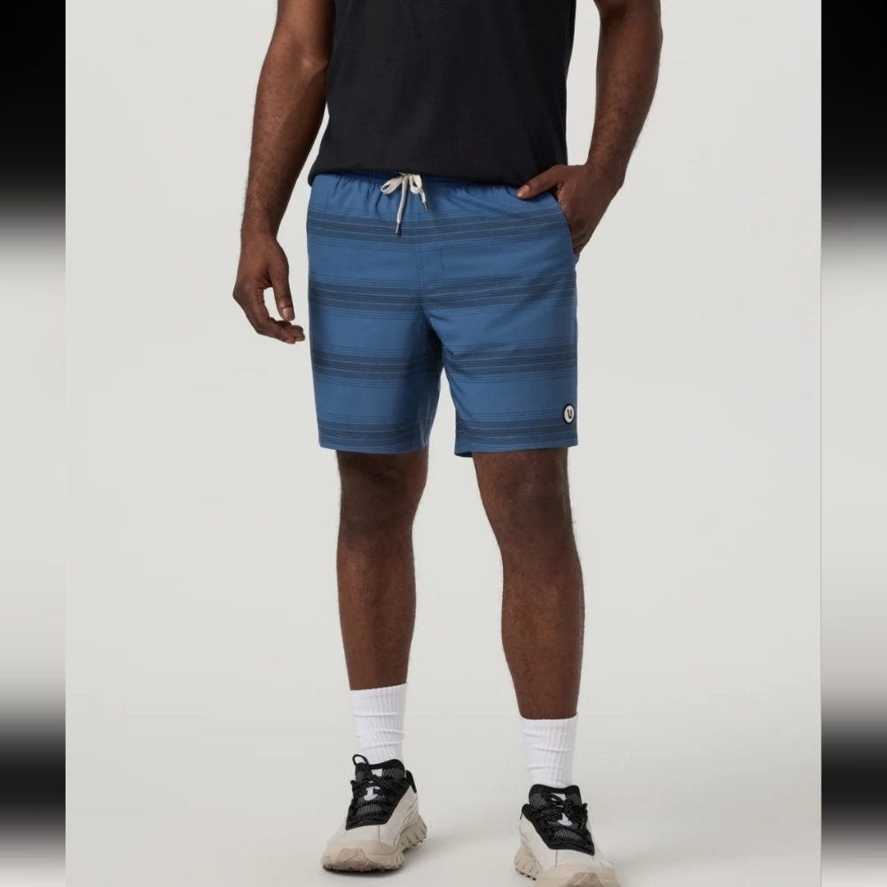 Vuori Kore Short Lined 7"